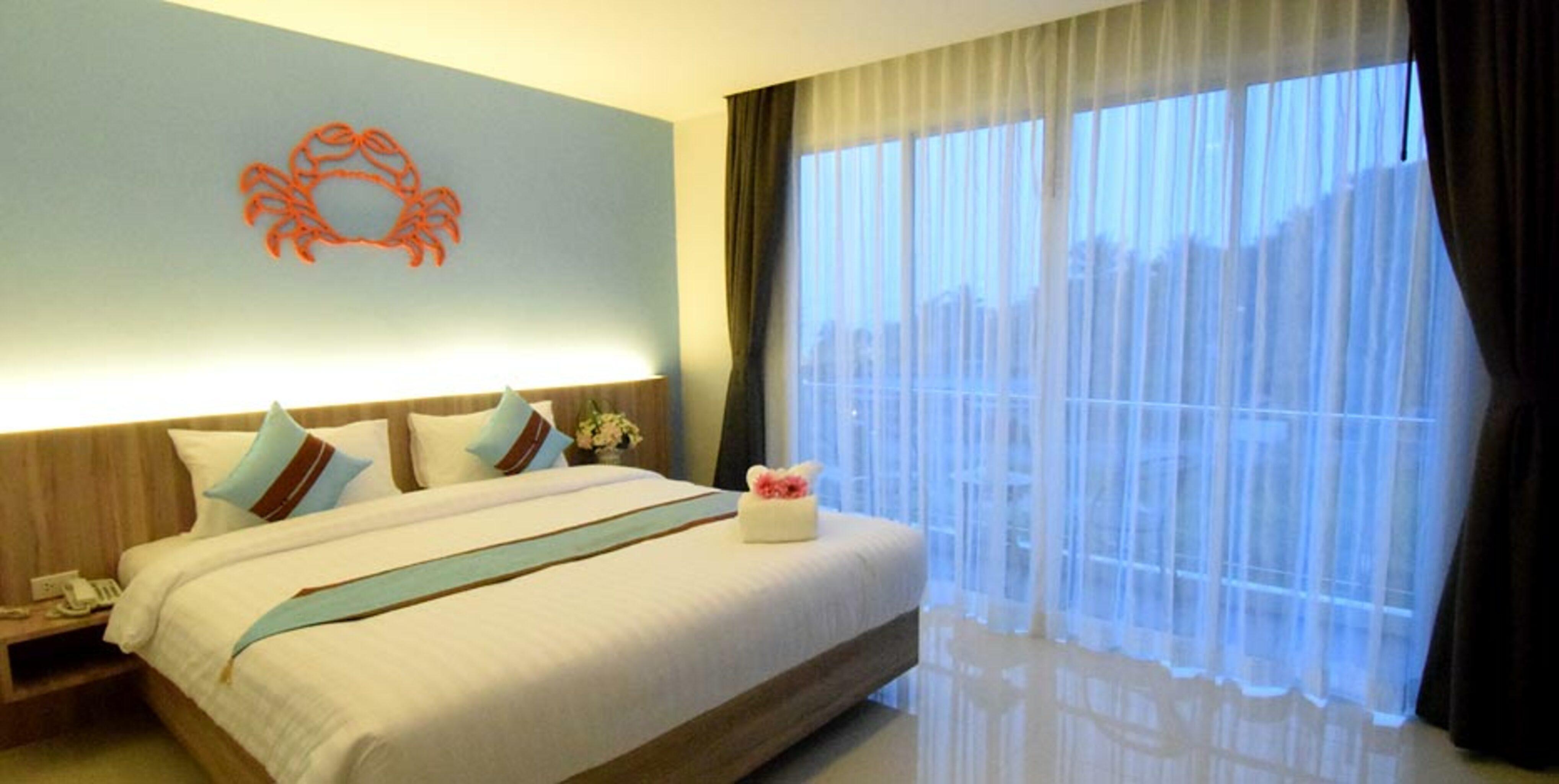 Di Pantai Boutique Beach Resort Patong Esterno foto