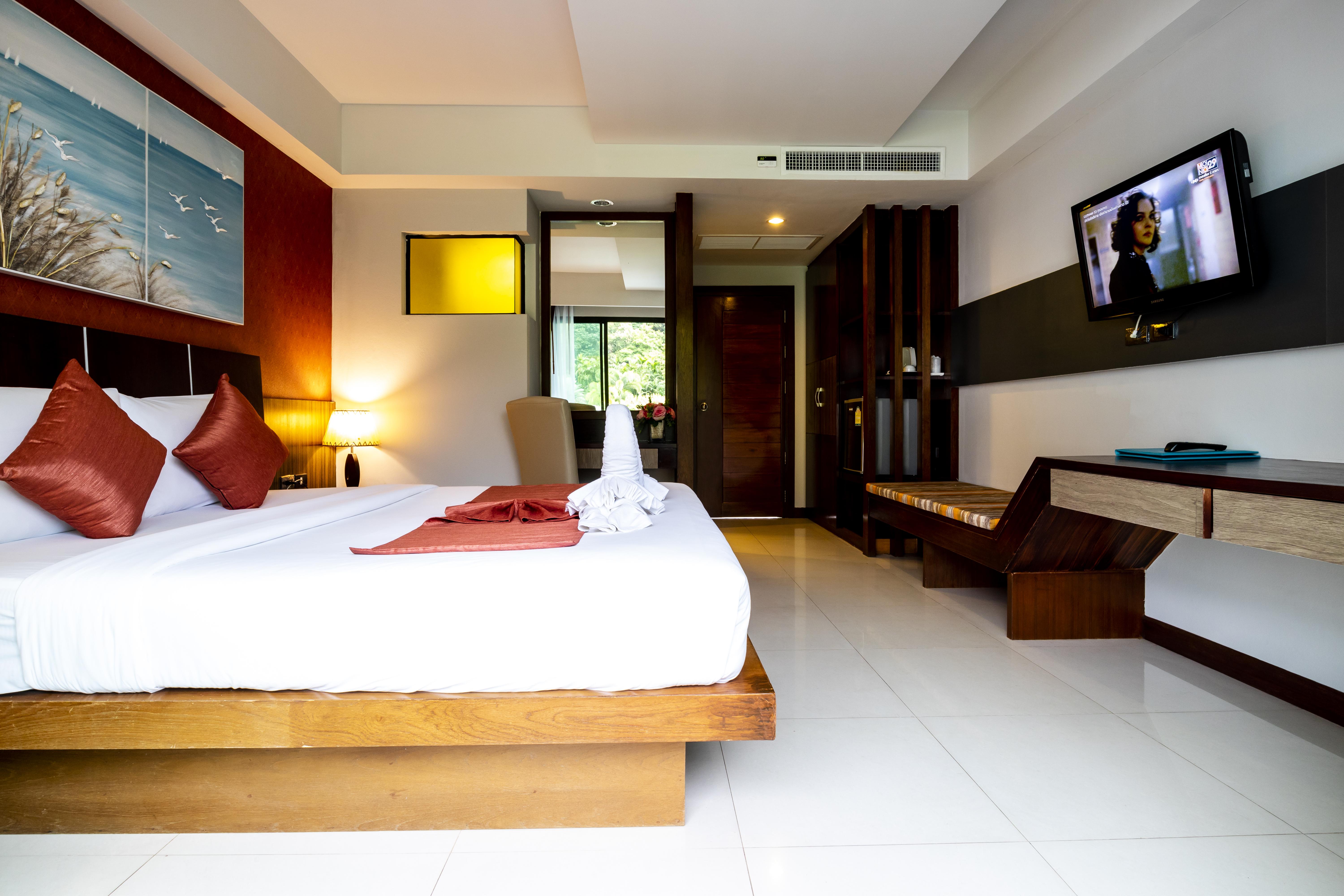 Di Pantai Boutique Beach Resort Patong Esterno foto