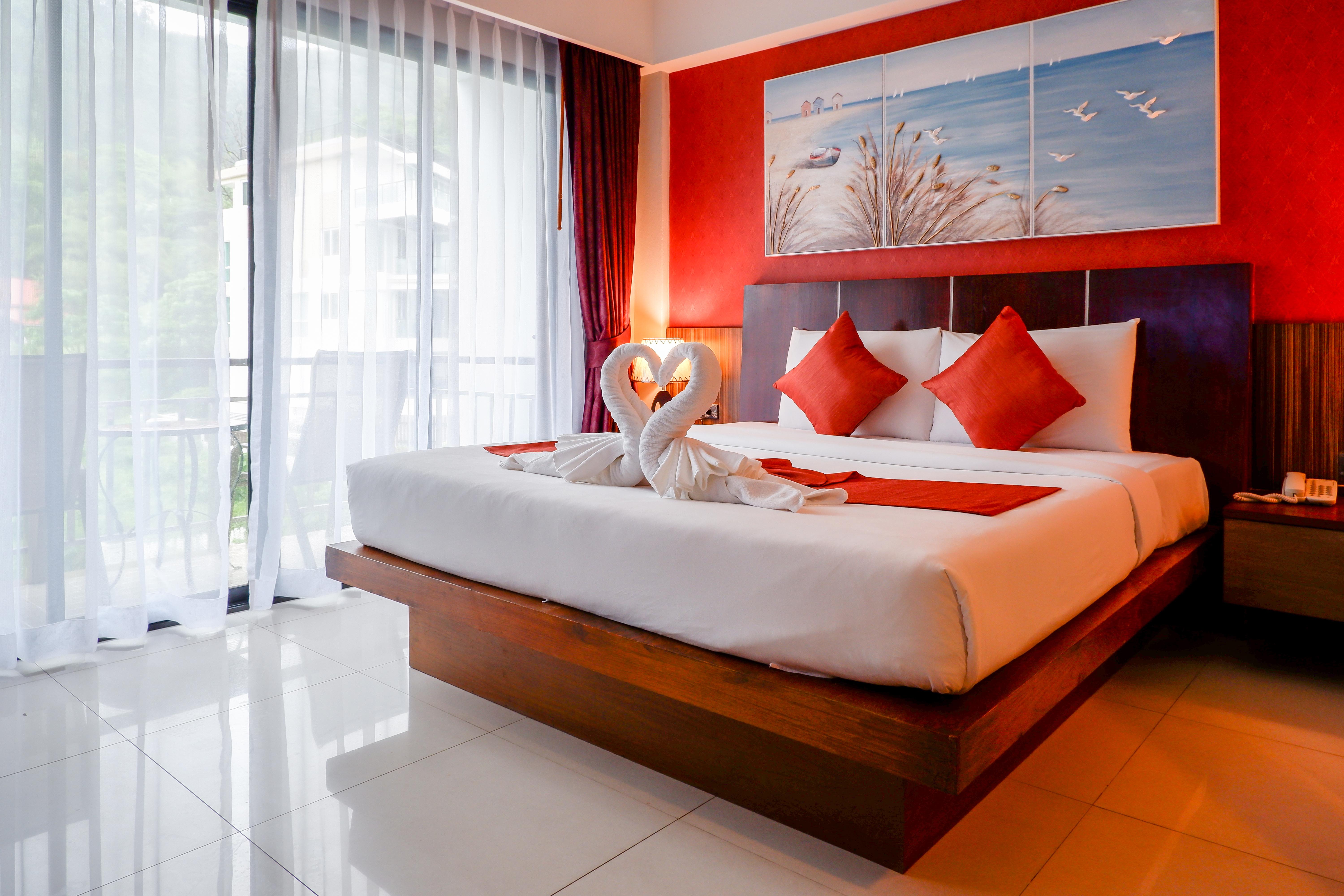 Di Pantai Boutique Beach Resort Patong Esterno foto