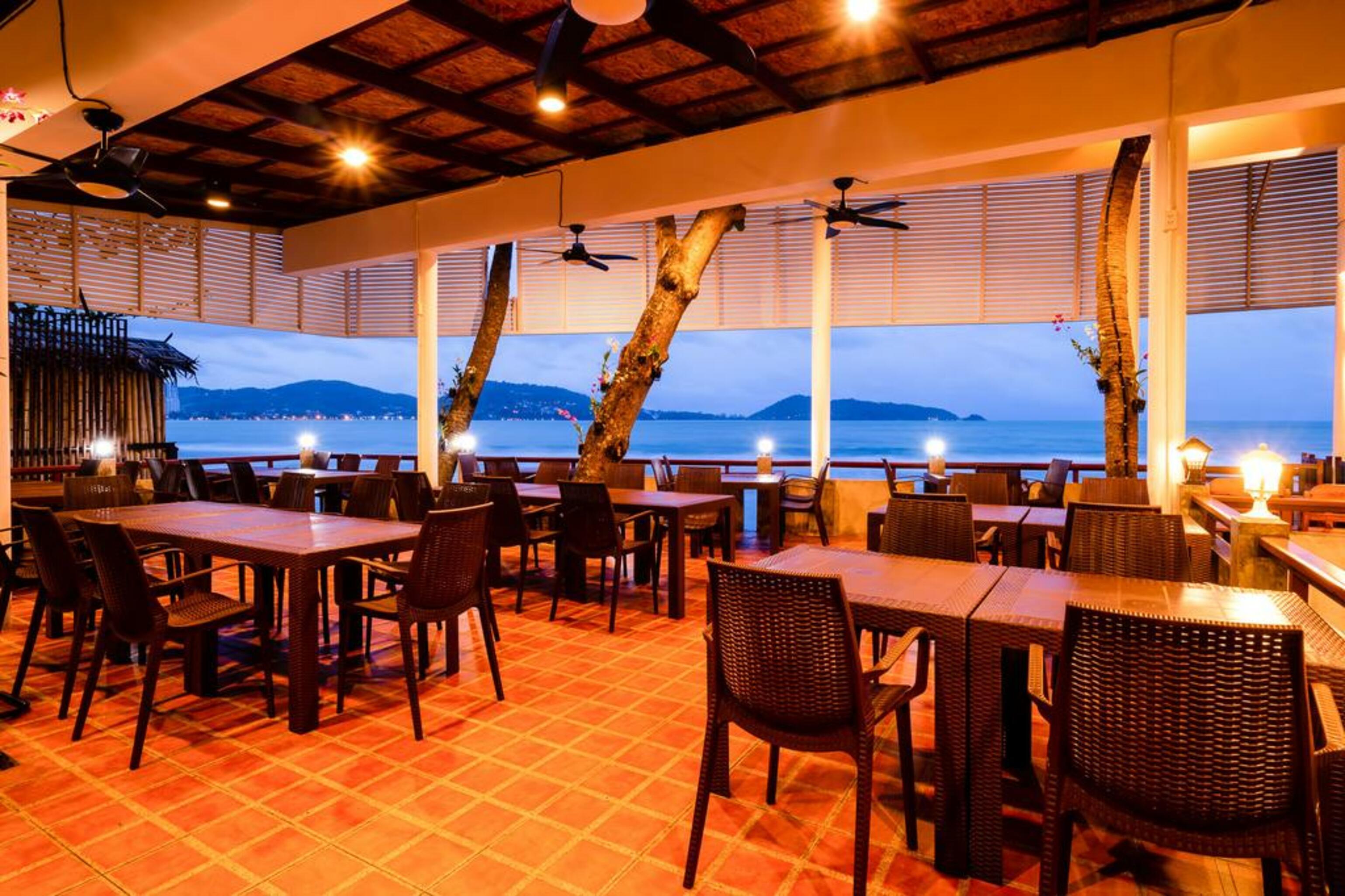 Di Pantai Boutique Beach Resort Patong Esterno foto